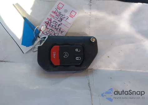 2023 Jeep Gladiator Willys 4X4 z USA, uszkodzony, nr VIN 1C6HJTAG1PL500701